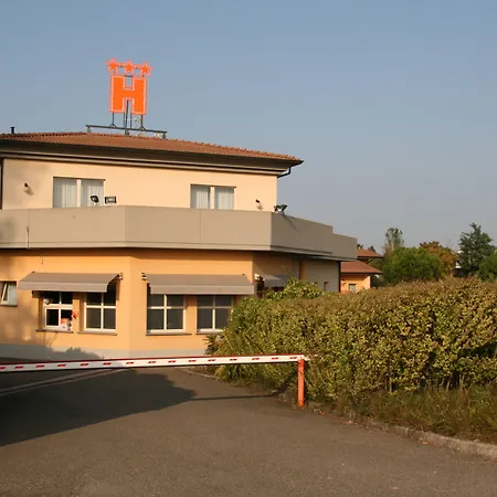 Отель Fiore 3*