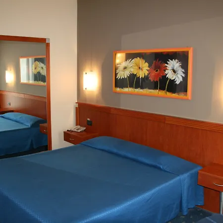 Hotel Fiore Fiorenzuola dʼArda