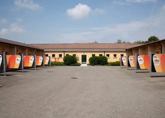 Fiore Hotel Fiorenzuola dʼArda