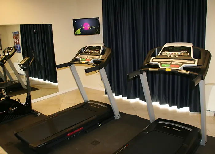 菲奥雷汽车酒店 酒店 费伦佐拉亚达