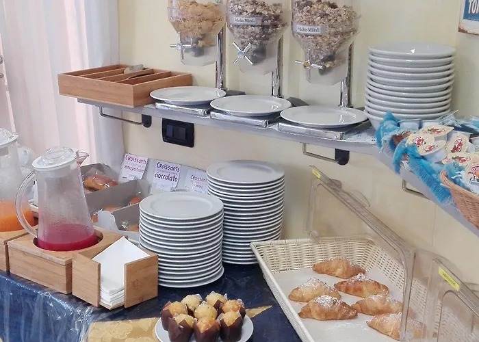 菲奥雷汽车酒店 3*