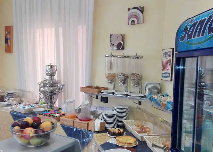 菲奥雷汽车酒店 费伦佐拉亚达