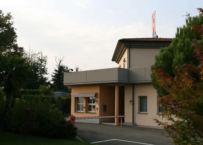 酒店 菲奥雷汽车酒店